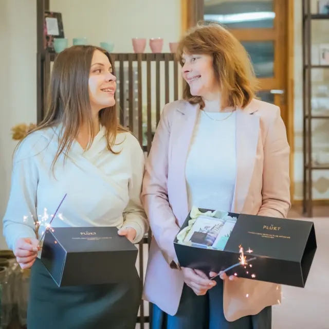 Wishing you a heartfelt Christmas time!✨May the magic be with you and within you!